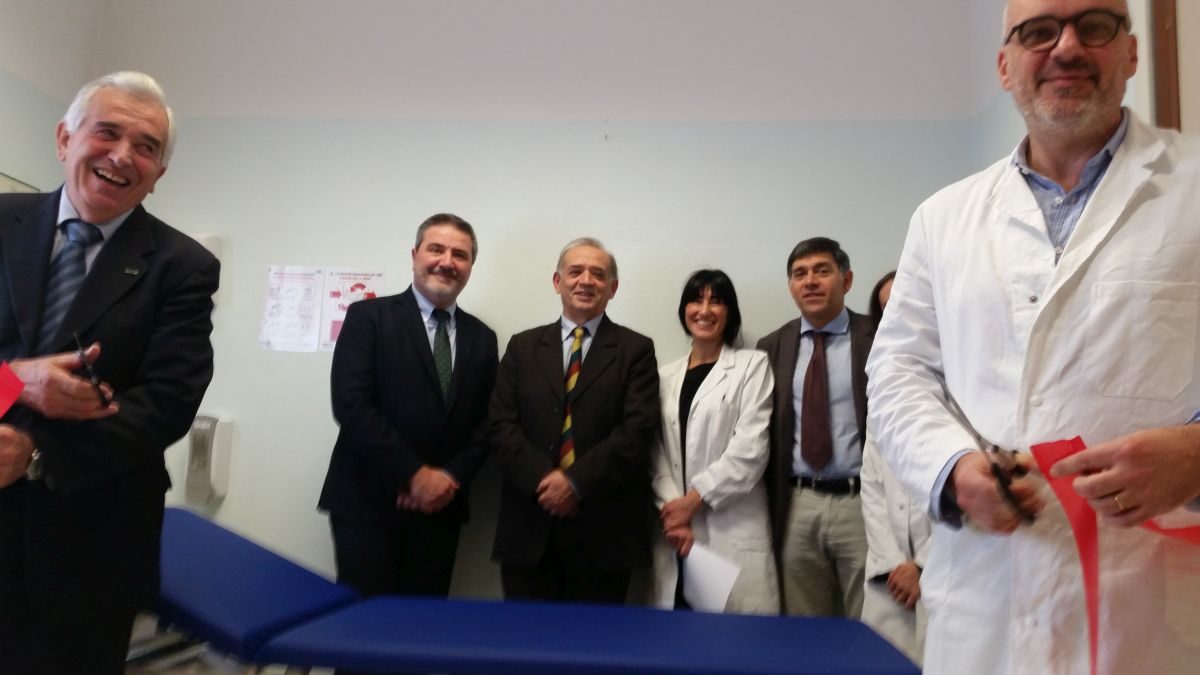 La BCC dona due lettini all'ospedale di Faenza