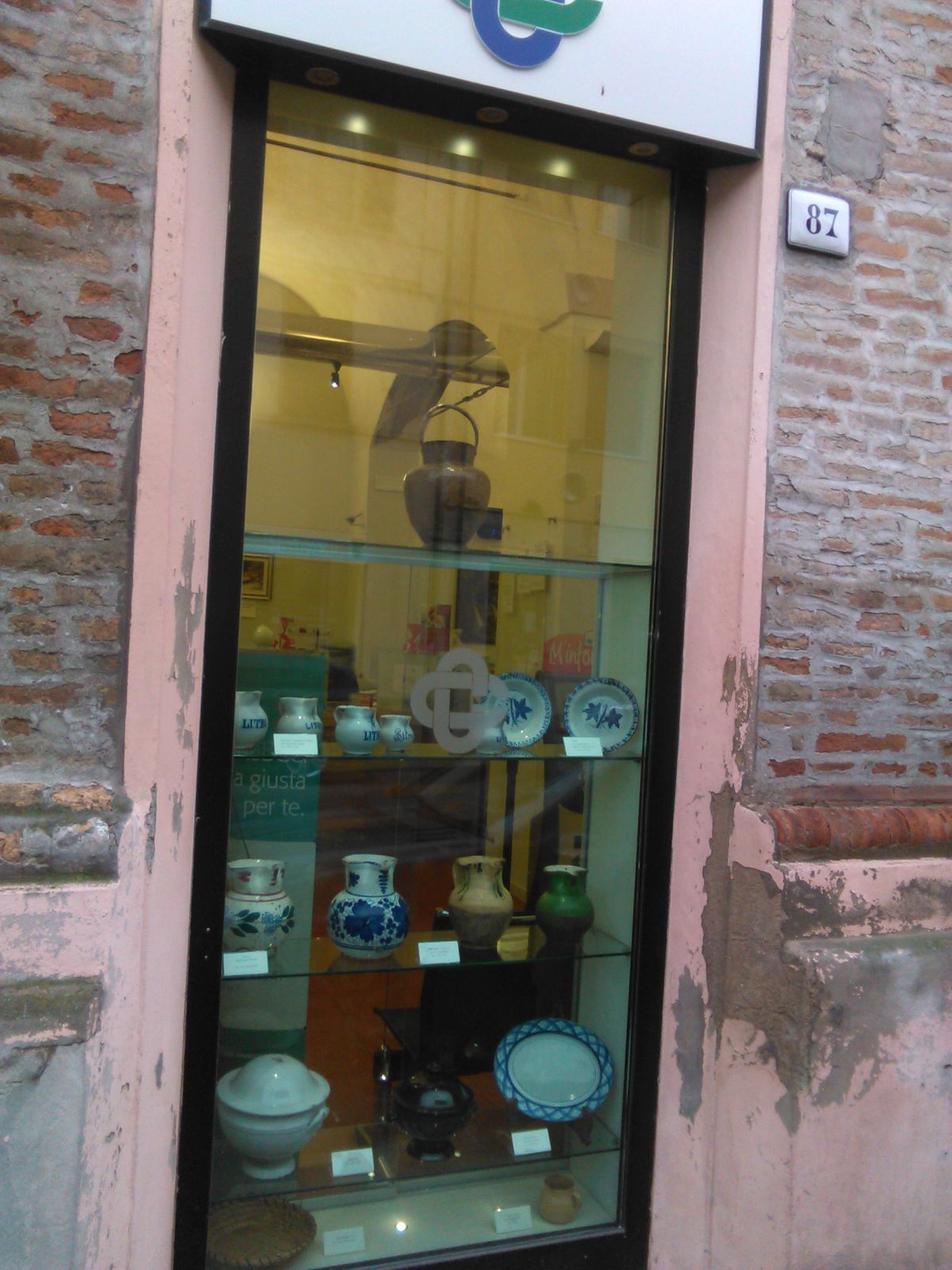 La mostra allestita presso la filiale LA BCC Faenza borgo in Corso Europa