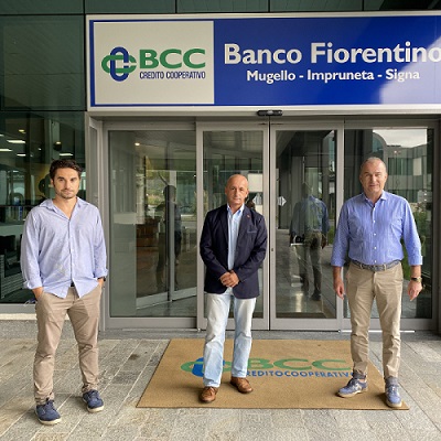 Mirko Zacchei (CISL) Alessandro Lippi (CGIL) e Davide Menetti, Direttore Banco Fiorentino.