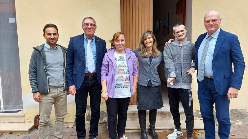 I coordinatori della Paolo Babini e gli esponenti della BCC con alcuni ospiti ucraini