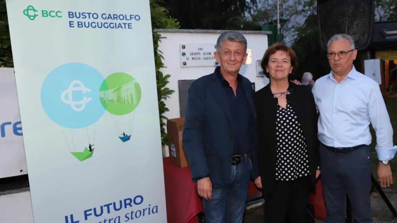 busto di sera 2024