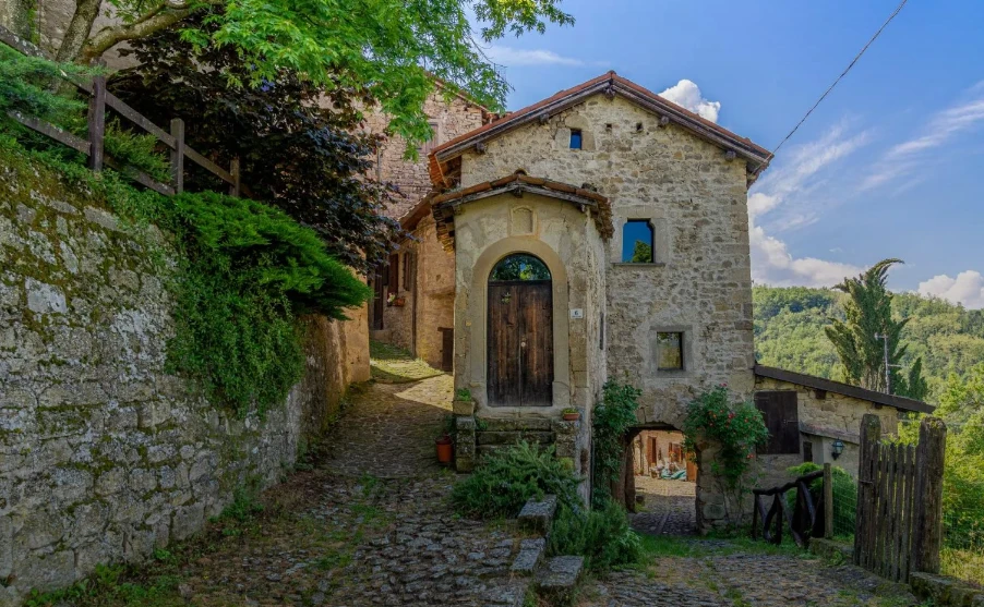 Borgo La Scola